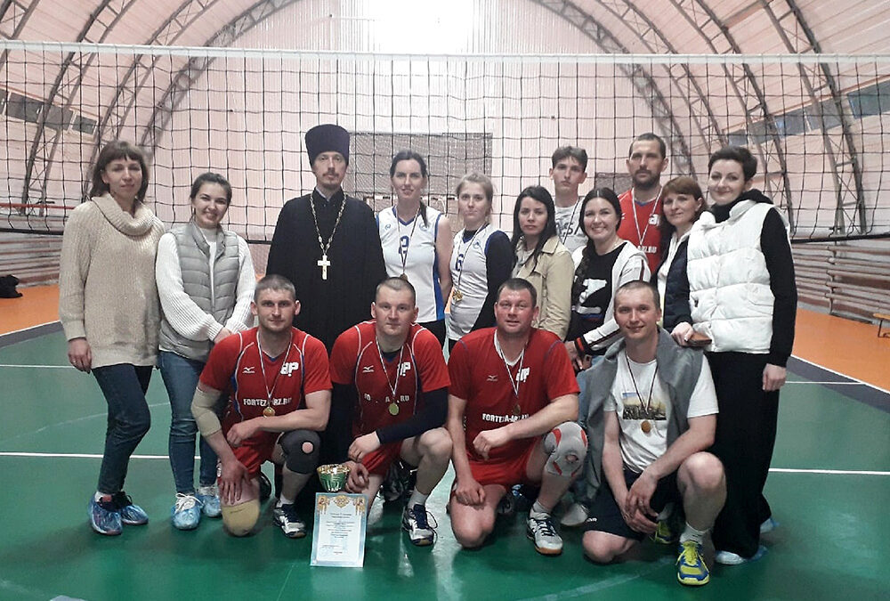 Команда «Абрамовцы» выиграла Кубок по волейболу